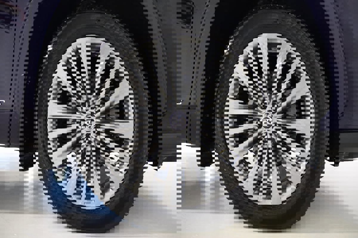 Used 2021 Toyota Highlander Platinum image 80