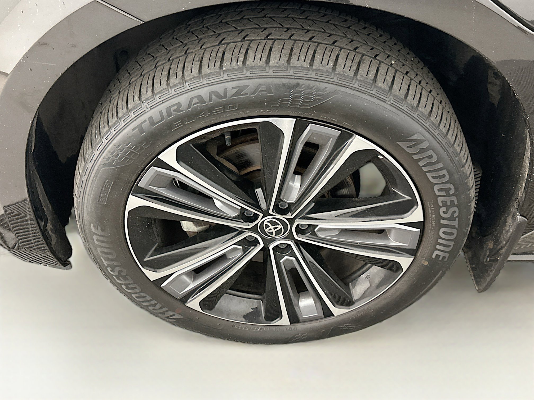 Used 2023 Toyota bZ4X Limited w/ Weather Package AWD/4WD image 11