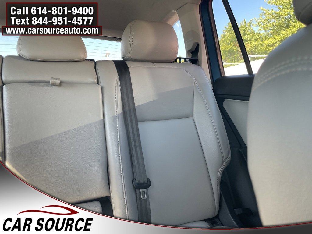 Used 2020 Volkswagen Tiguan S image 24