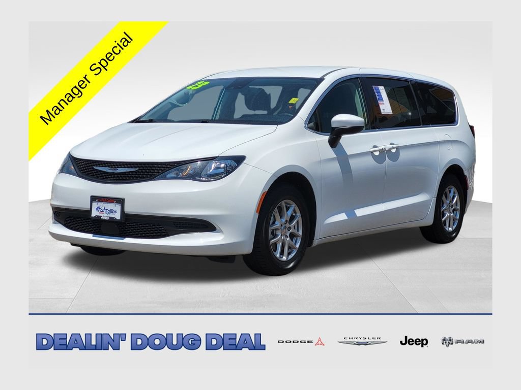 Used 2023 Chrysler Voyager LX FWD image 1