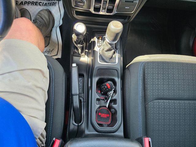 Used 2021 Jeep Wrangler Unlimited Islander image 21