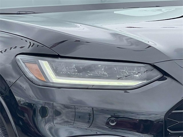 Used 2023 Honda HR-V EX-L image 8