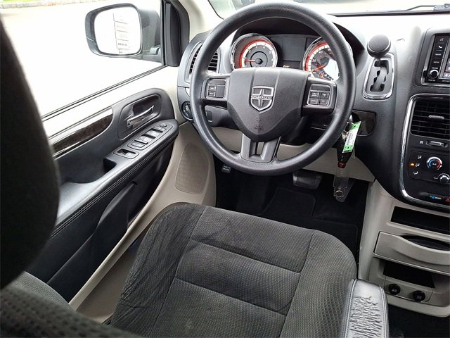 Used 2017 Dodge Grand Caravan SE w/ Power Window Group image 15