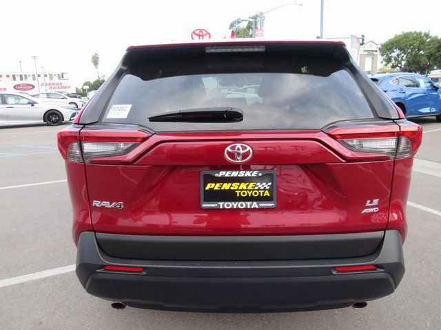 Certified 2024 Toyota RAV4 LE image 9