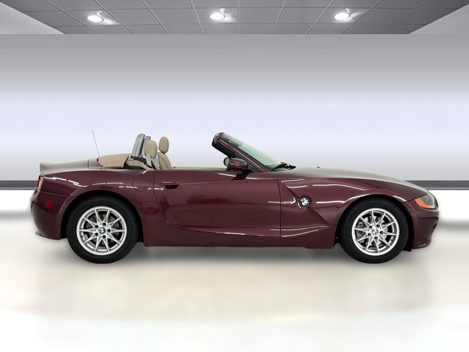 Used 2004 BMW Z4 2.5i image 8