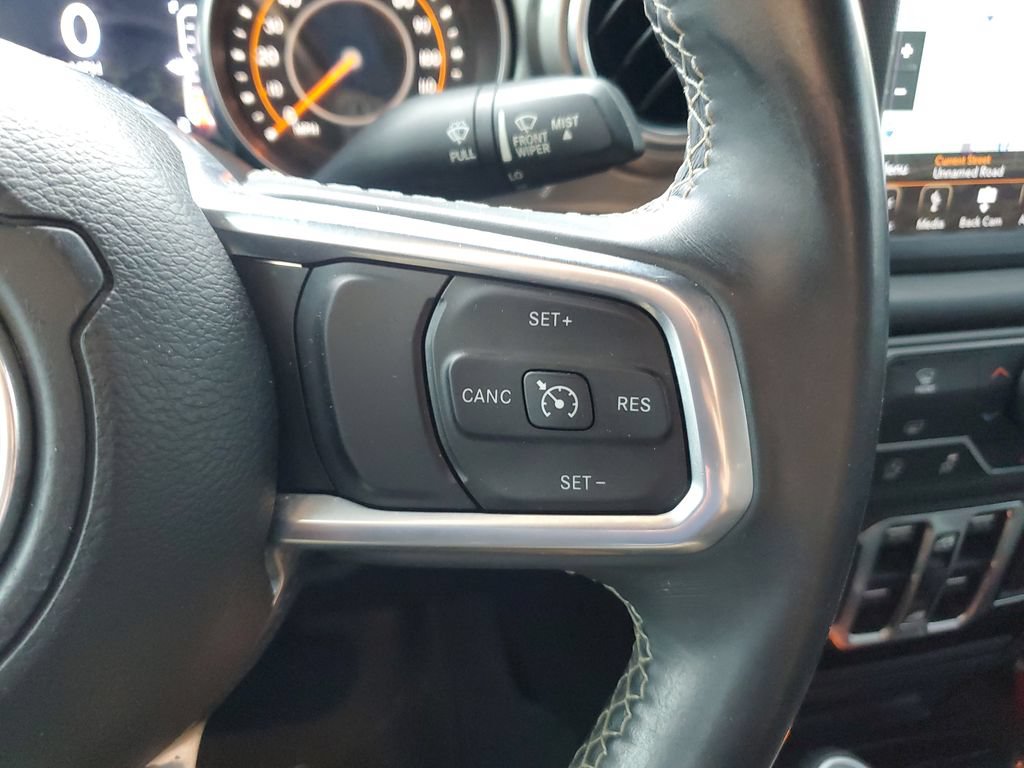 Used 2018 Jeep Wrangler Unlimited Sahara AWD/4WD image 22