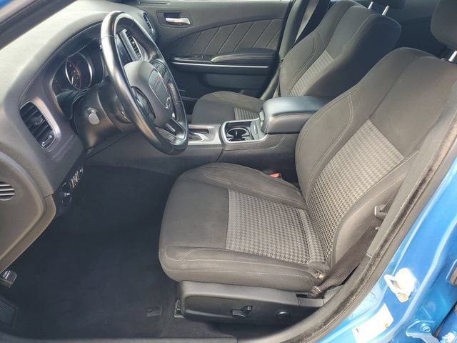 Used 2023 Dodge Charger SXT RWD image 6