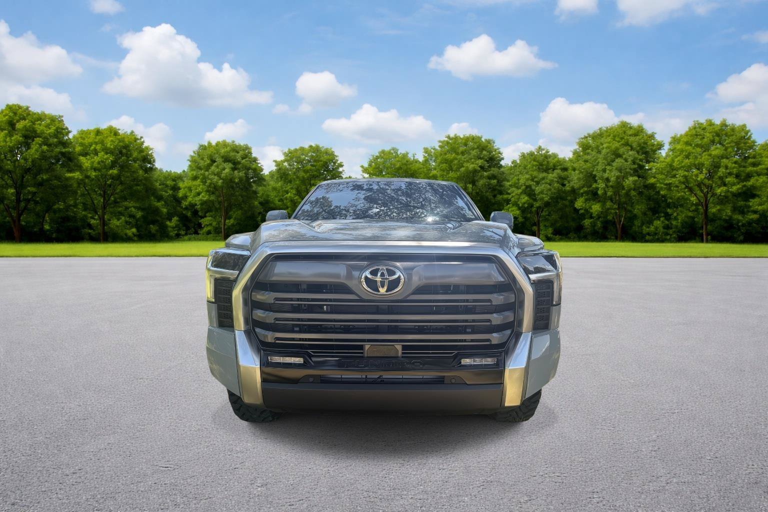 Used 2026 Toyota Tundra Limited w/ Power Package AWD/4WD image 2