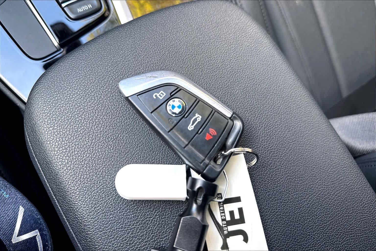 Used 2019 BMW X3 xDrive30i w/ Driving Assistance Package AWD/4WD image 14
