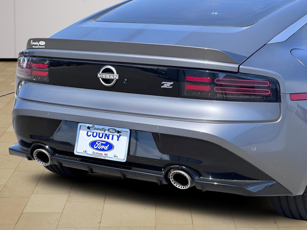 Used 2024 Nissan Z Performance w/ Floor Mat Package image 38