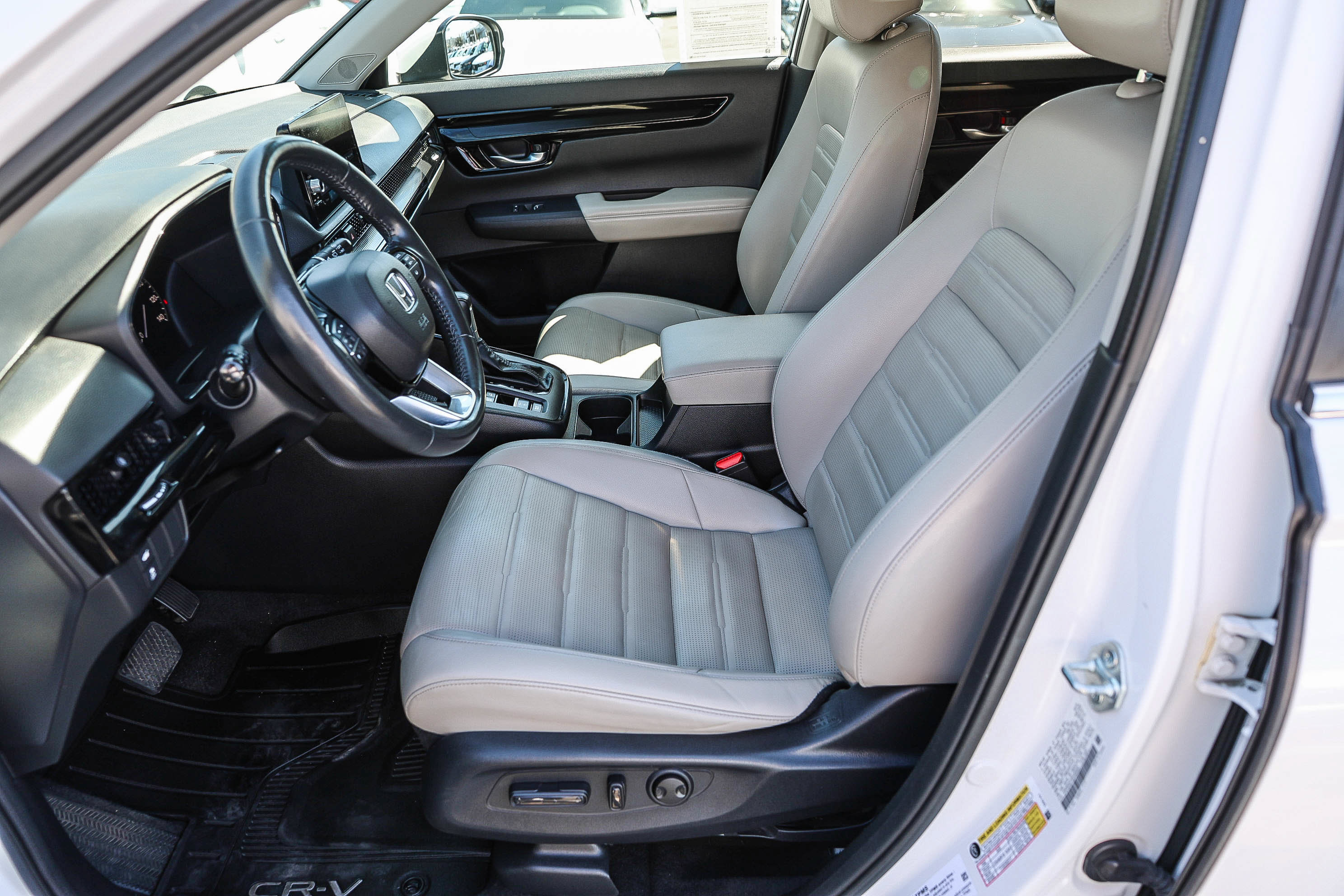 Certified 2025 Honda CR-V EX-L image 11