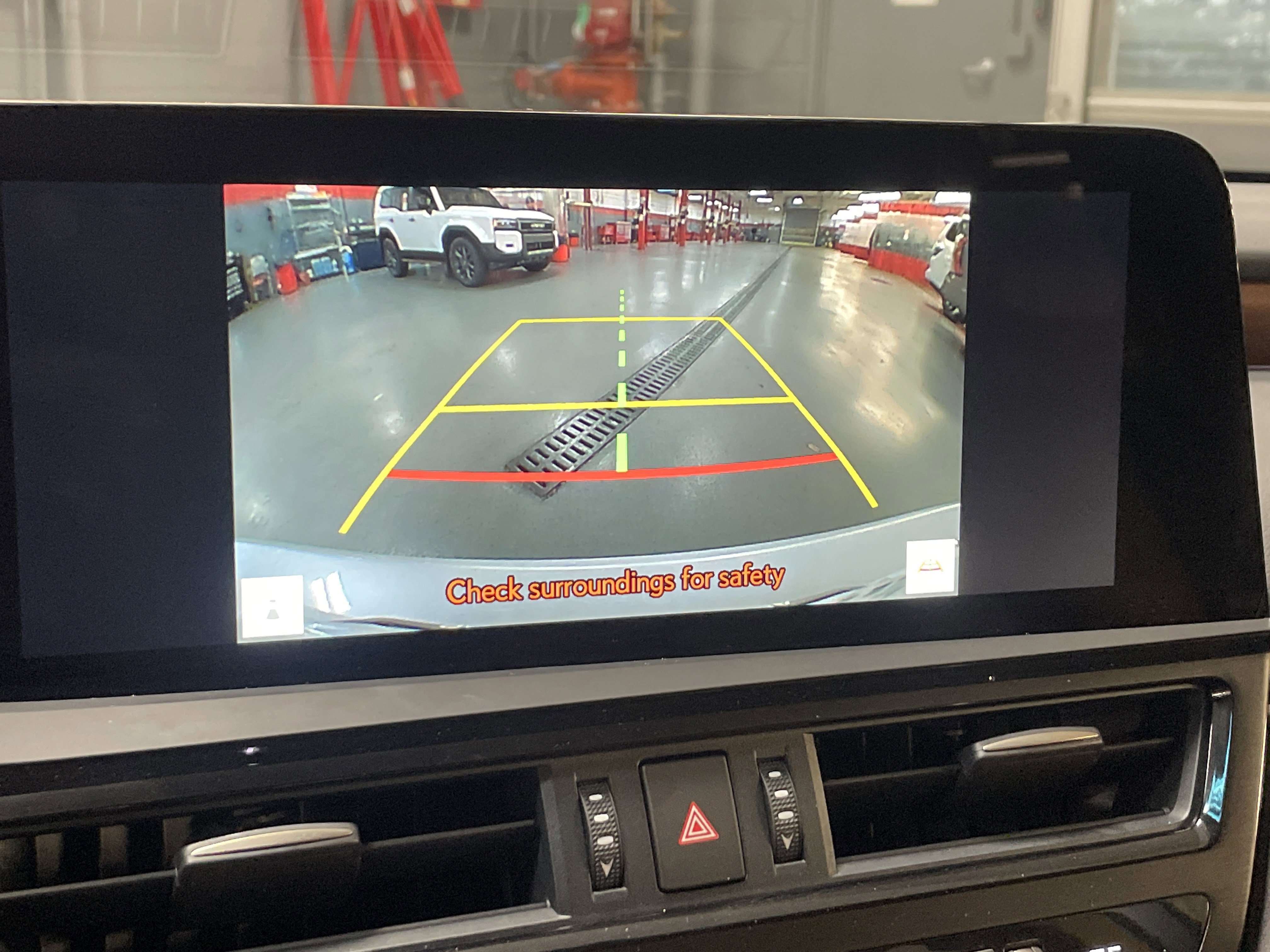 Used 2025 Lexus ES 300h w/ Premium Package image 24