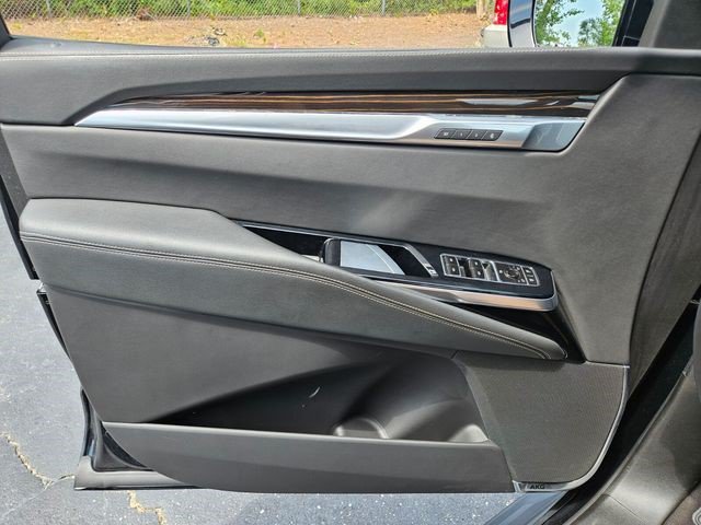 Certified 2025 Cadillac Escalade Premium Luxury AWD/4WD image 29