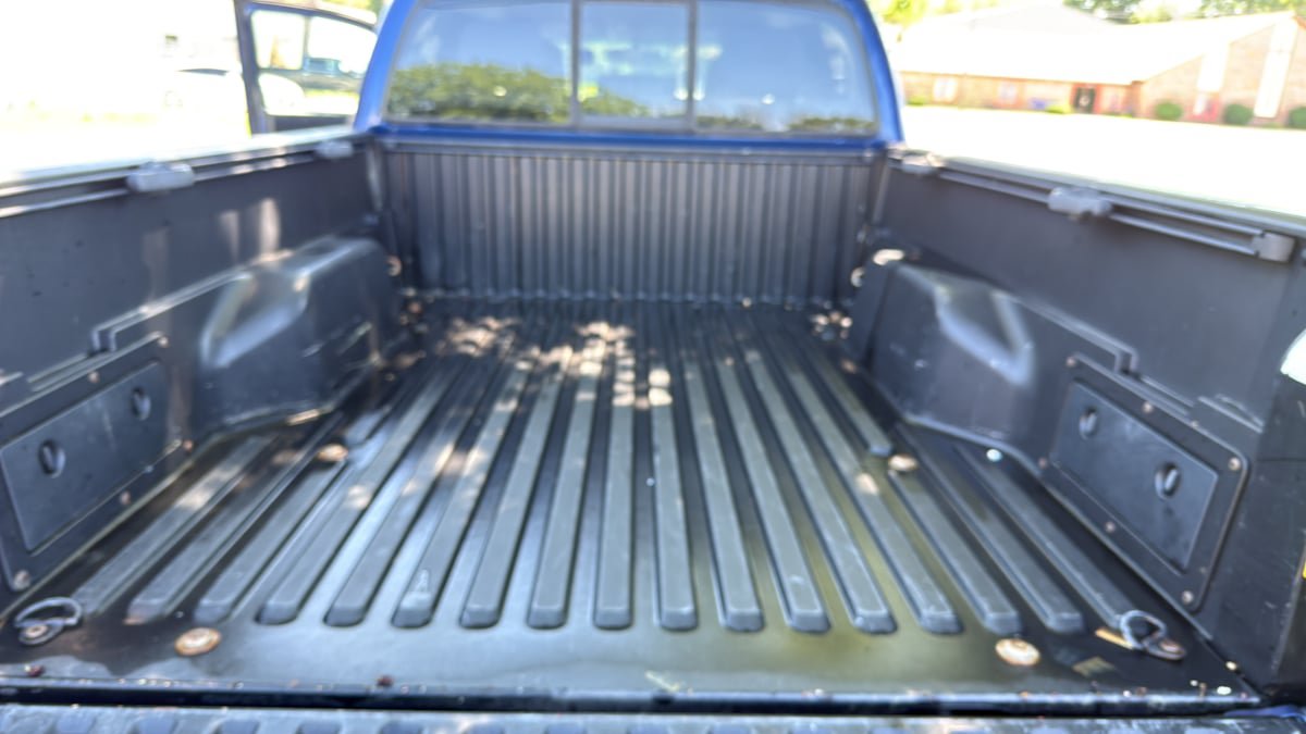 Used 2015 Toyota Tacoma 4x4 Double Cab w/ SR5 Package image 13