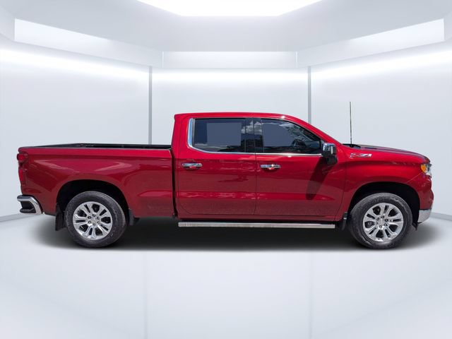 Used 2022 Chevrolet Silverado 1500 LTZ w/ LTZ Premium Package AWD/4WD image 2