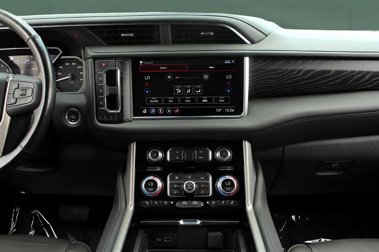 Used 2021 GMC Yukon XL Denali w/ Advanced Technology Package image 24