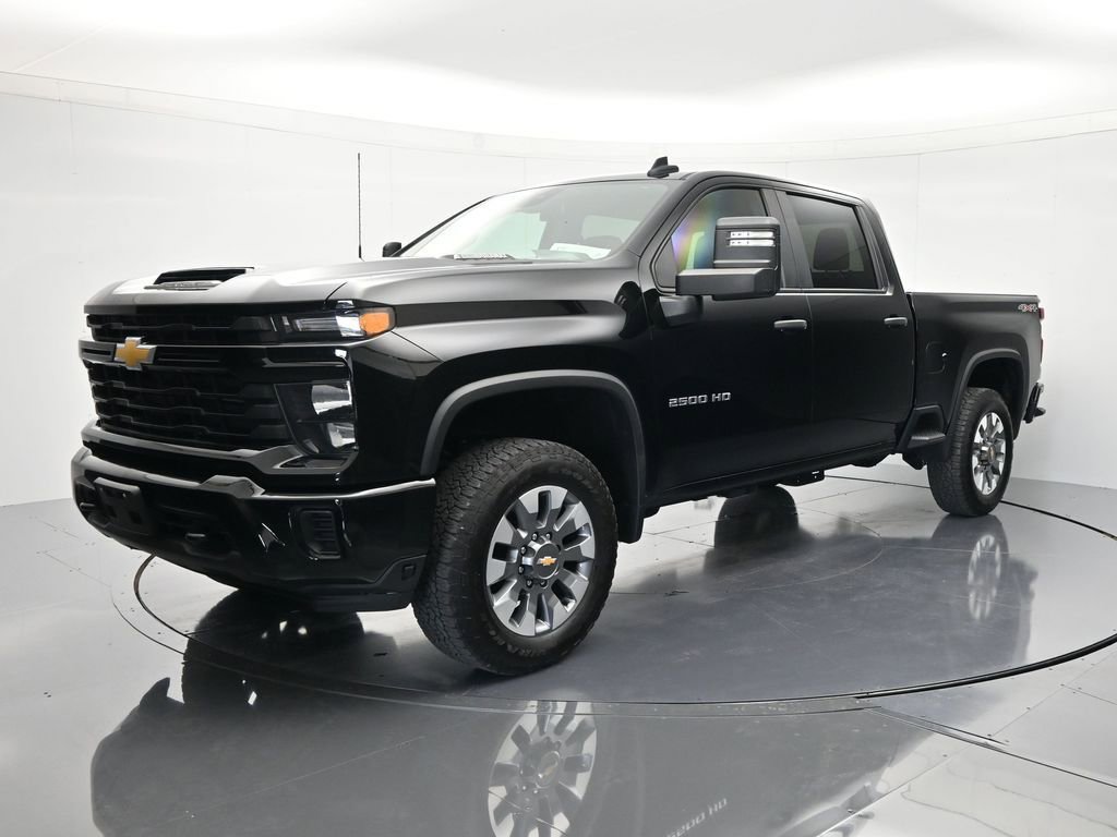 Used 2024 Chevrolet Silverado 2500 Custom w/ Custom Value Package AWD/4WD image 1