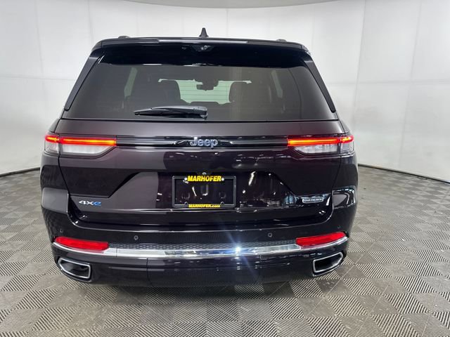Used 2022 Jeep Grand Cherokee Overland w/ Advanced Protech Group III AWD/4WD image 4