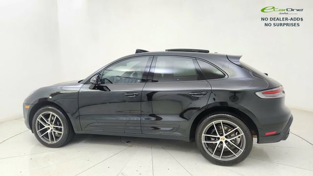 Used 2024 Porsche Macan AWD/4WD image 4