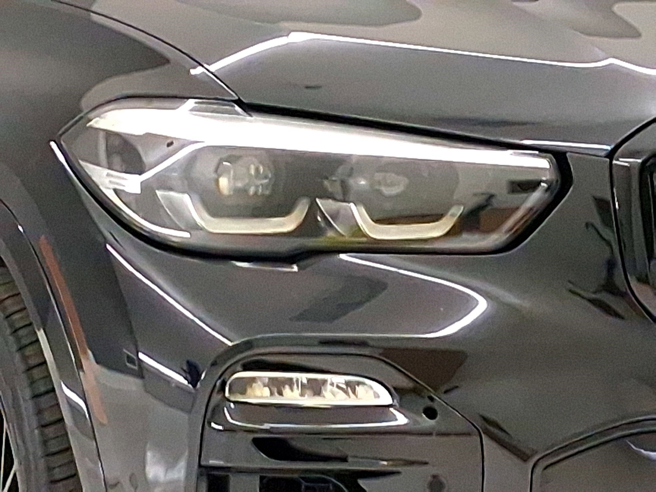 Used 2020 BMW X5 sDrive40i w/ M Sport Package RWD image 9