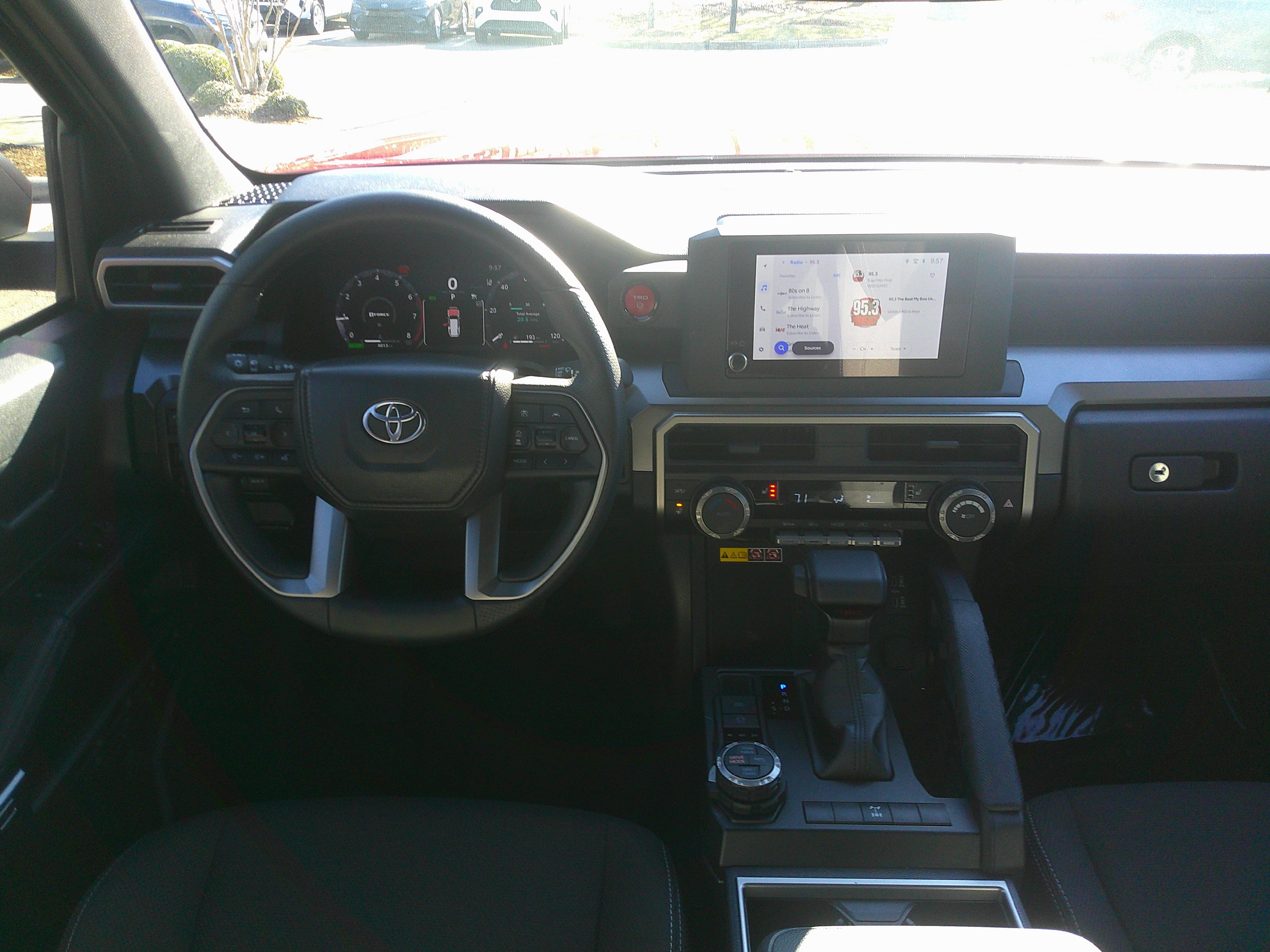 Used 2025 Toyota 4Runner TRD Off-Road image 29