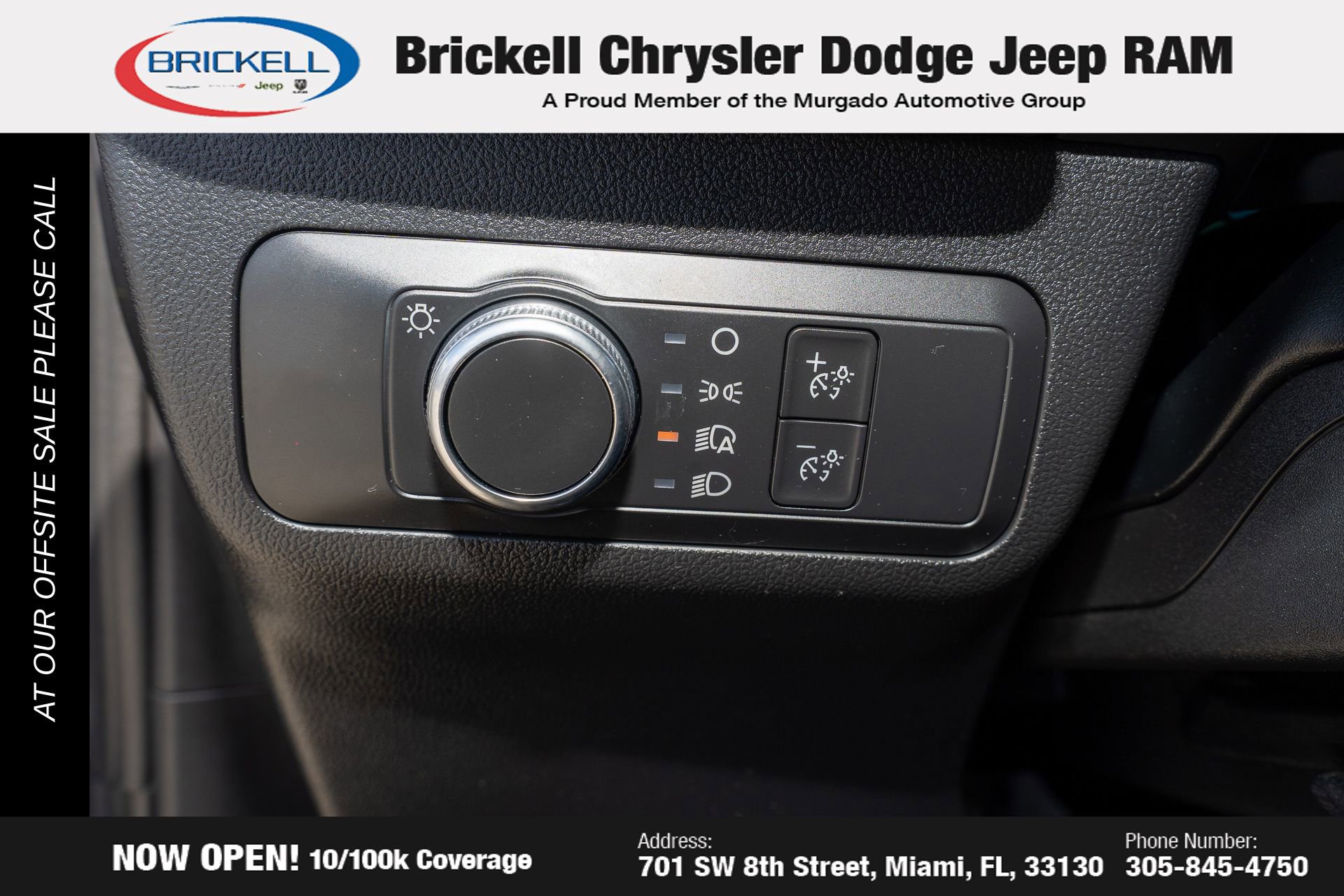 Used 2022 Ford Escape SE image 28