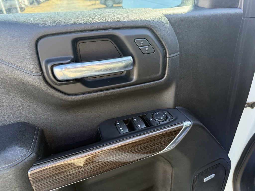 Used 2020 Chevrolet Silverado 1500 LT Trail Boss image 14