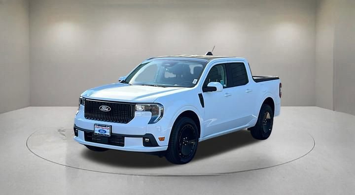 New 2025 Ford Maverick Lobo image 3