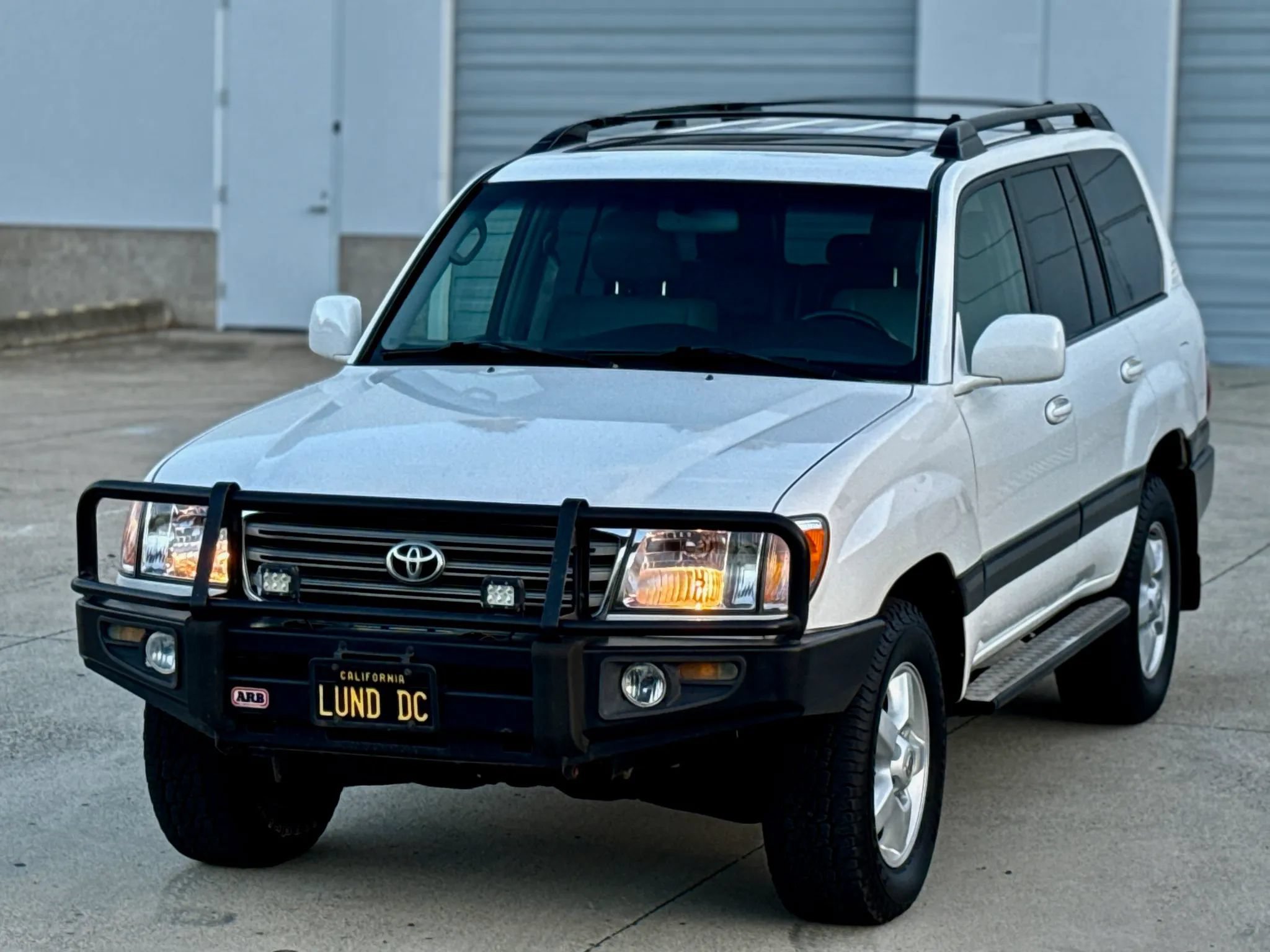 Used 2005 Toyota Land Cruiser w/ Convenience Pkg AWD/4WD image 15