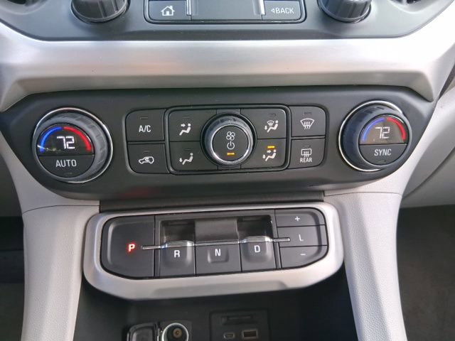 Used 2023 GMC Acadia SLT image 24