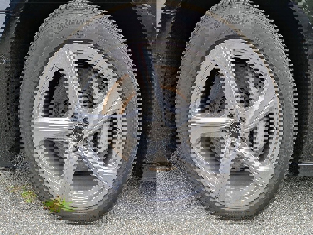 New 2025 Audi A6 3.0T Premium image 9