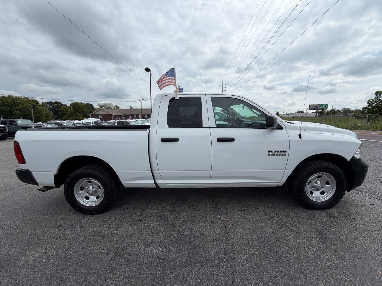Used 2017 RAM 1500 Tradesman w/ Popular Equipment Group AWD/4WD image 5