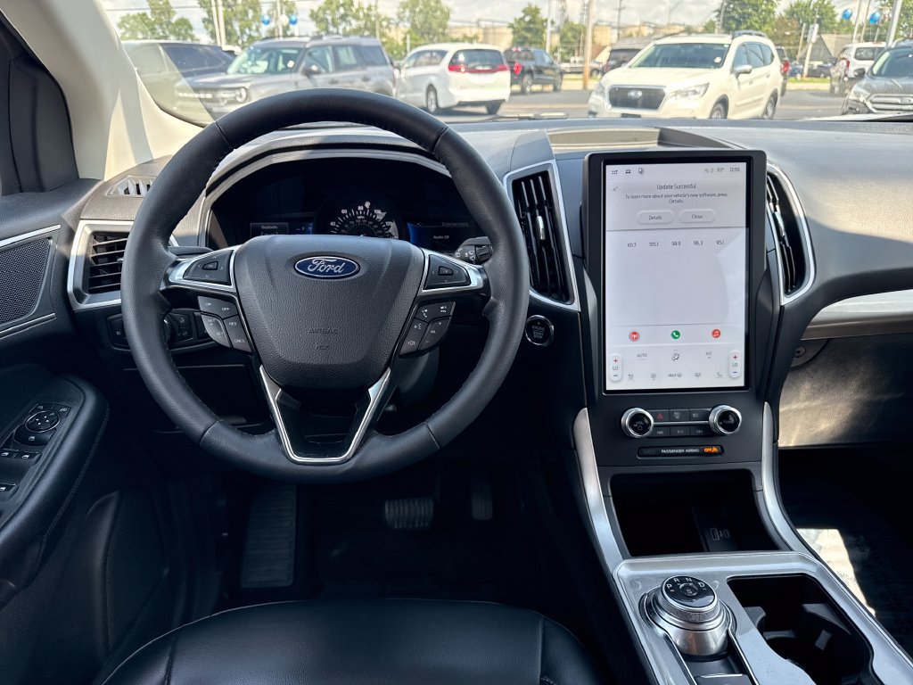 Used 2024 Ford Edge SEL w/ Convenience Package AWD/4WD image 9
