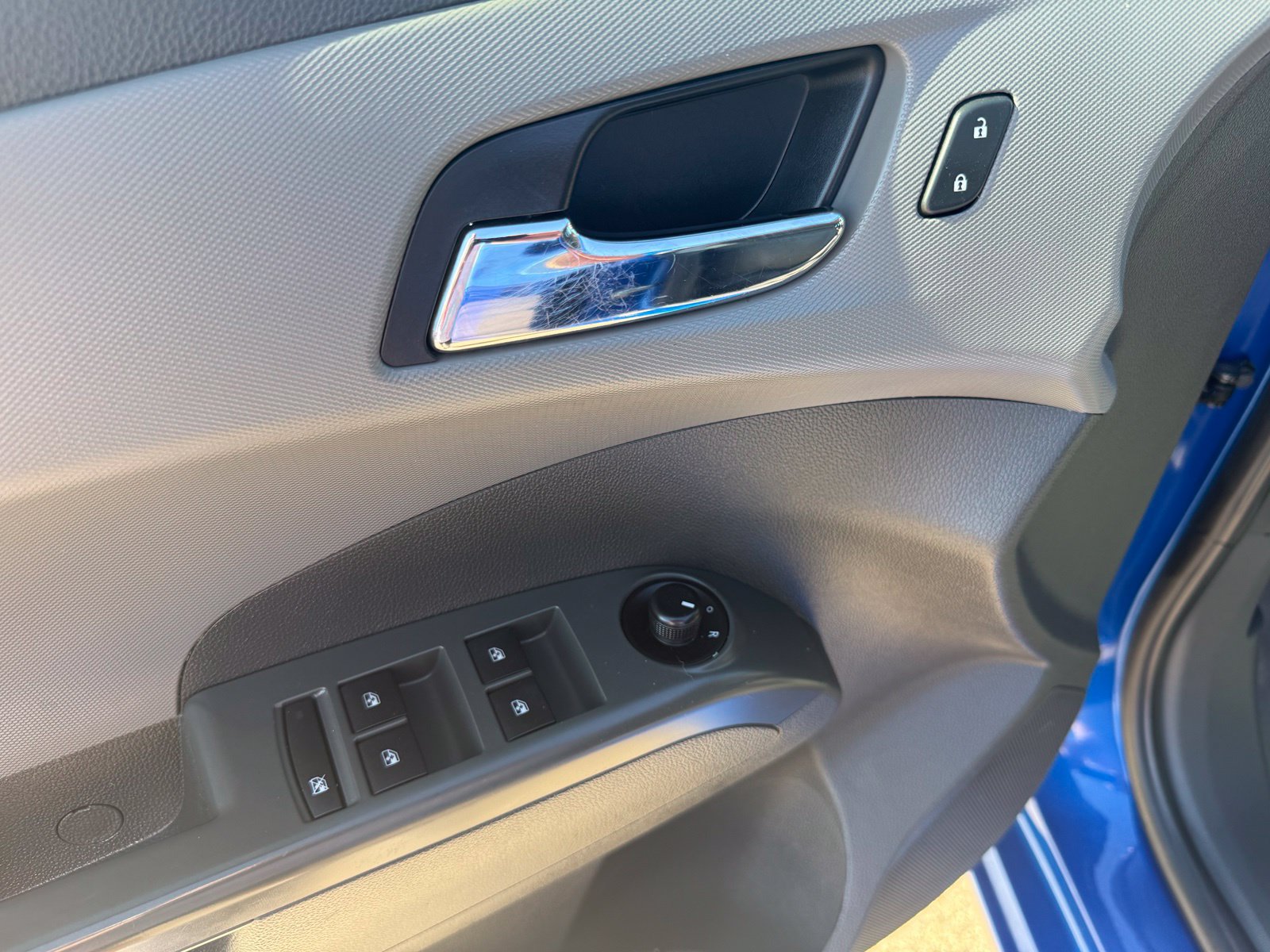 Certified 2020 Chevrolet Sonic LT FWD image 10