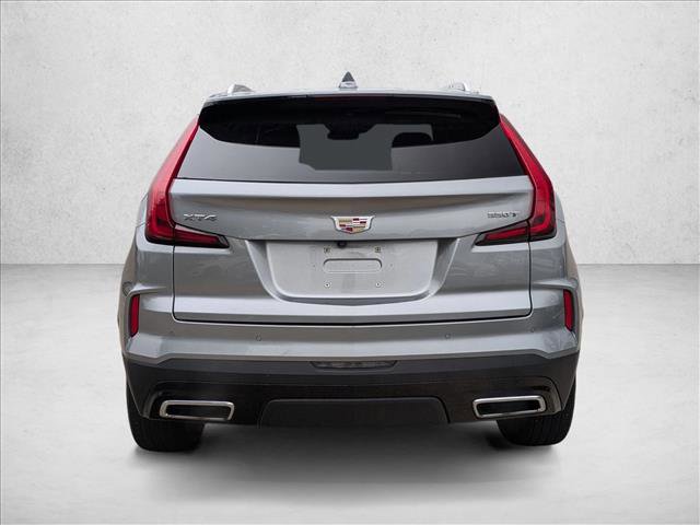 Used 2025 Cadillac XT4 Premium Luxury image 5