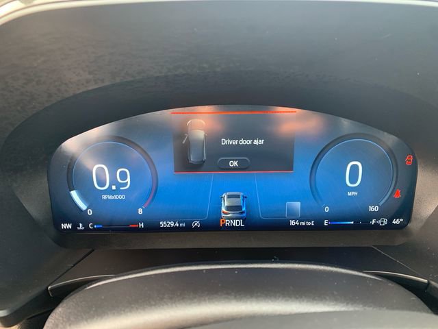 Used 2024 Ford Escape ST-Line Select w/ Tech Pack #2 image 19