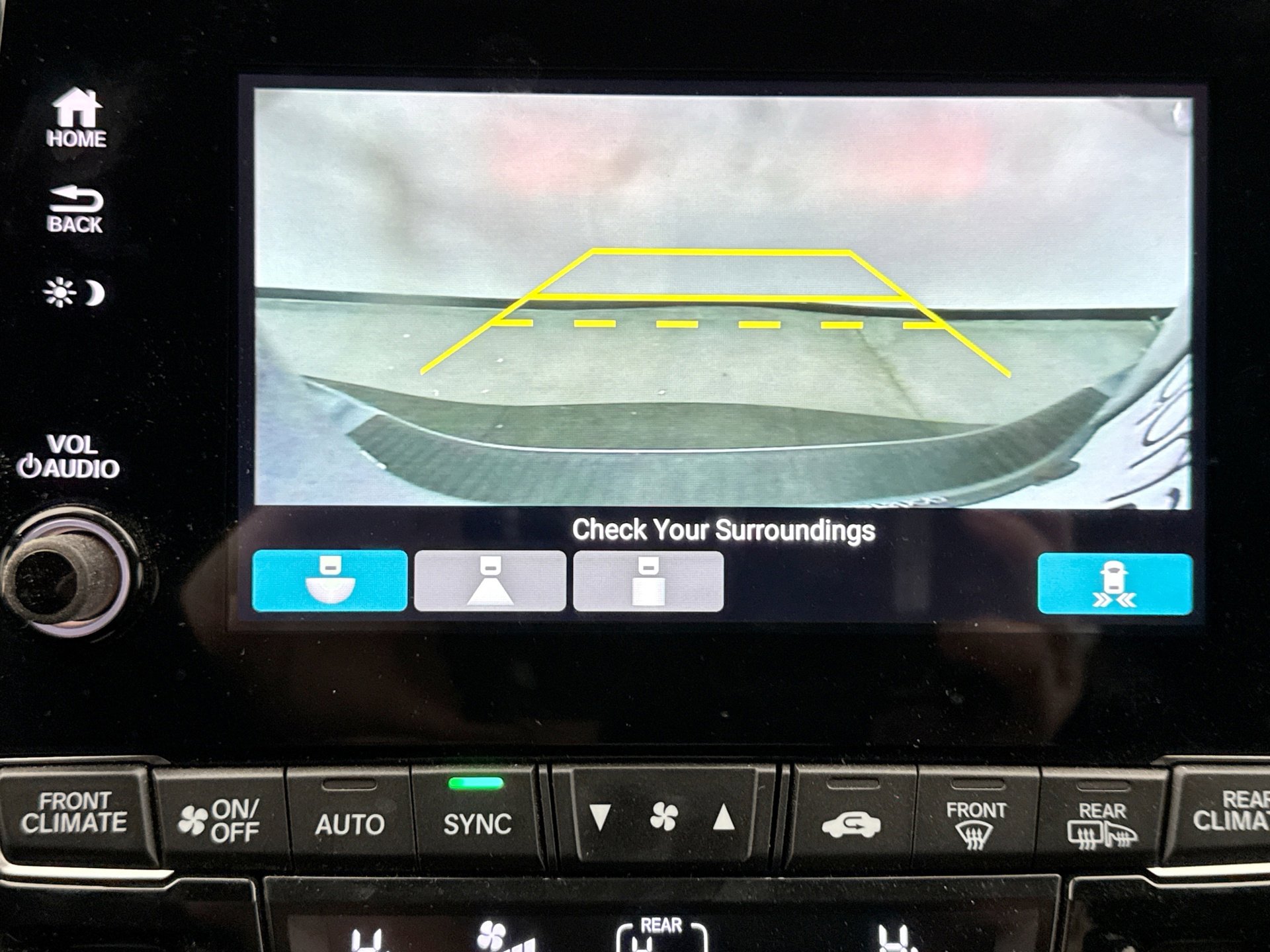 Used 2023 Honda Odyssey Sport image 11