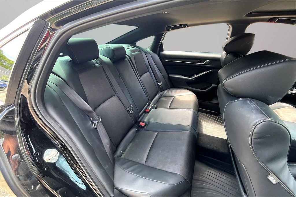 Used 2018 Honda Accord Sport image 22