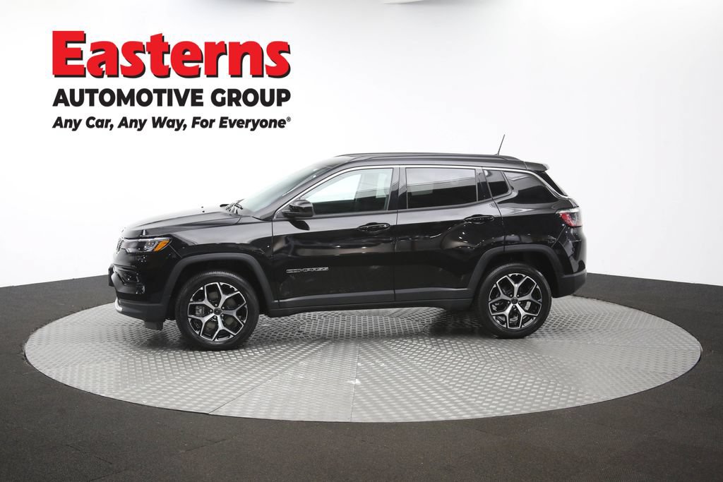 Used 2025 Jeep Compass Limited AWD/4WD image 58
