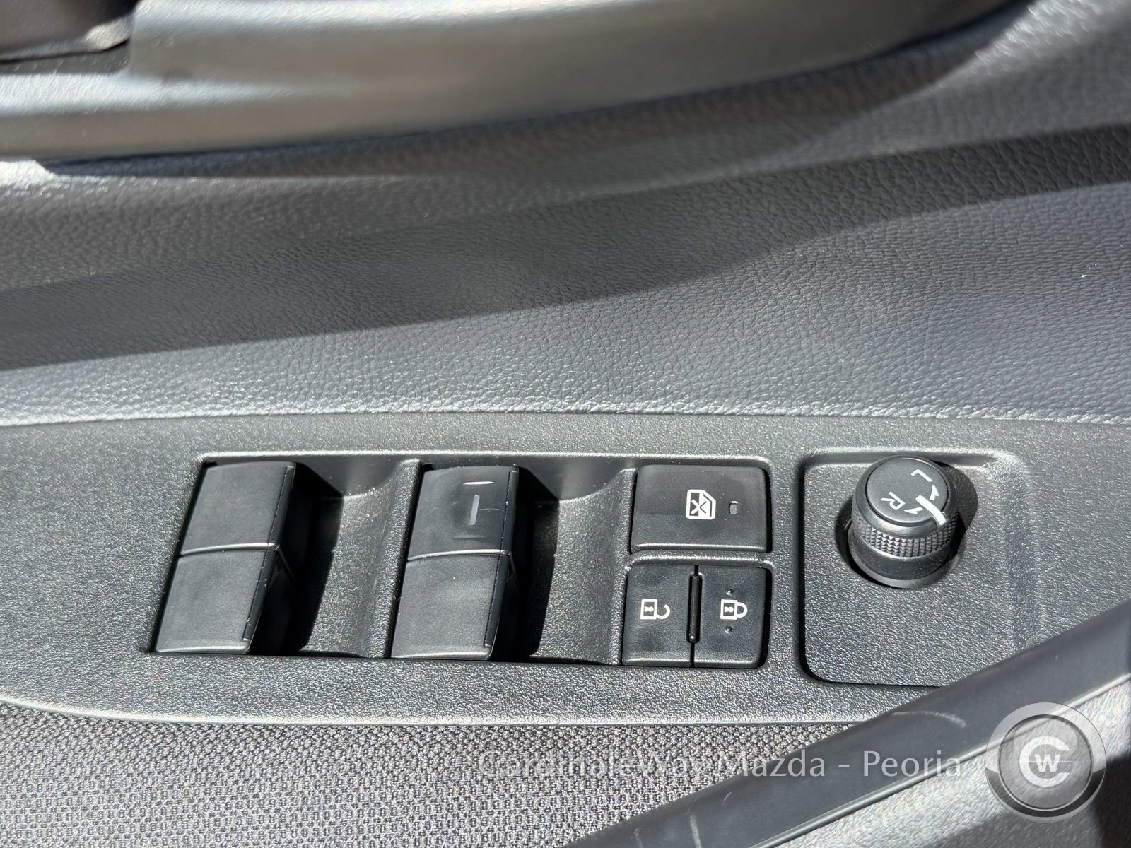 Used 2026 Toyota Corolla LE FWD image 21