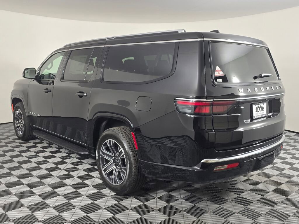 New 2025 Jeep Wagoneer L 4WD w/ HD Trailer Tow Package image 6