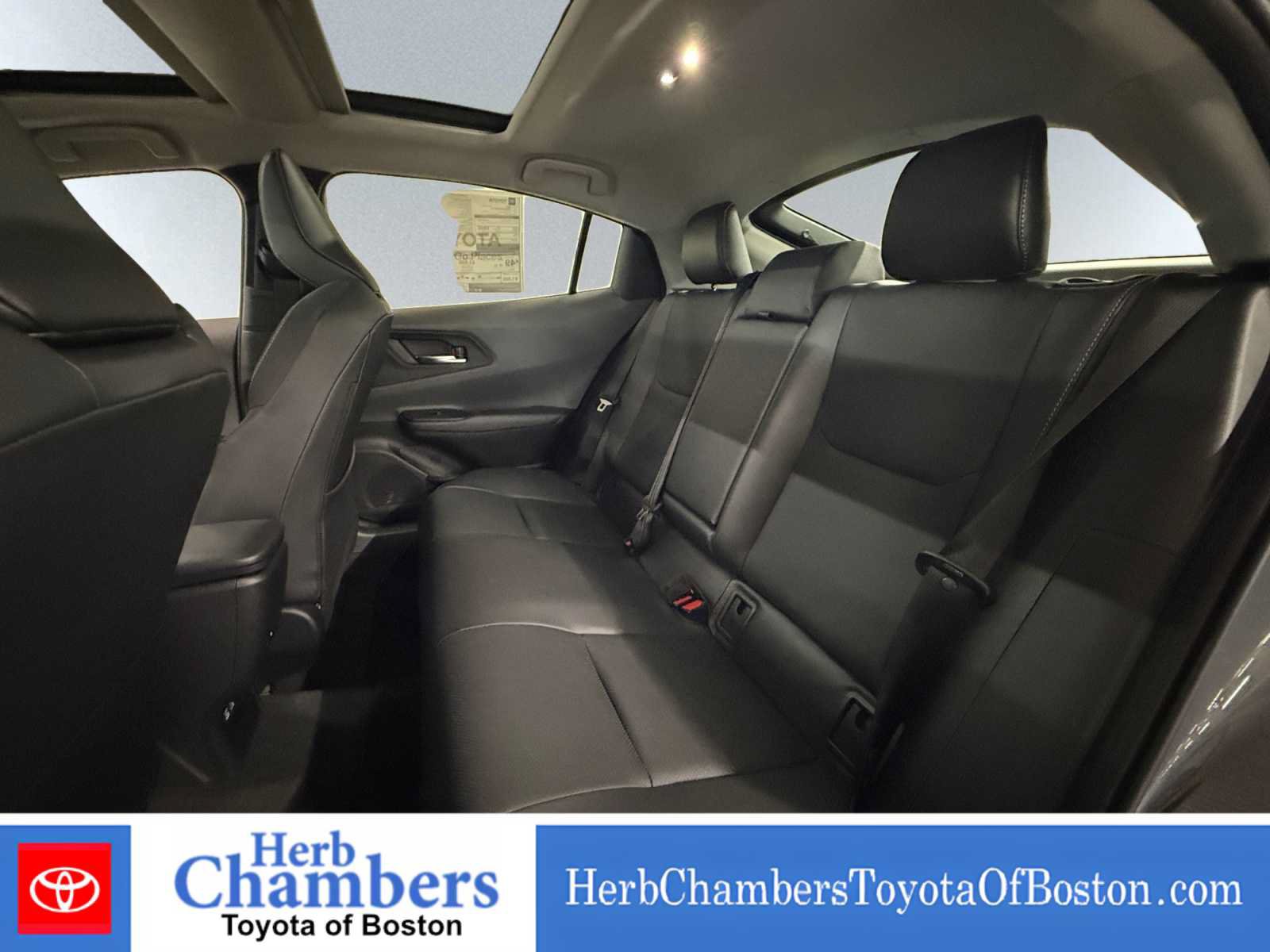 New 2026 Toyota Prius Limited AWD/4WD image 19