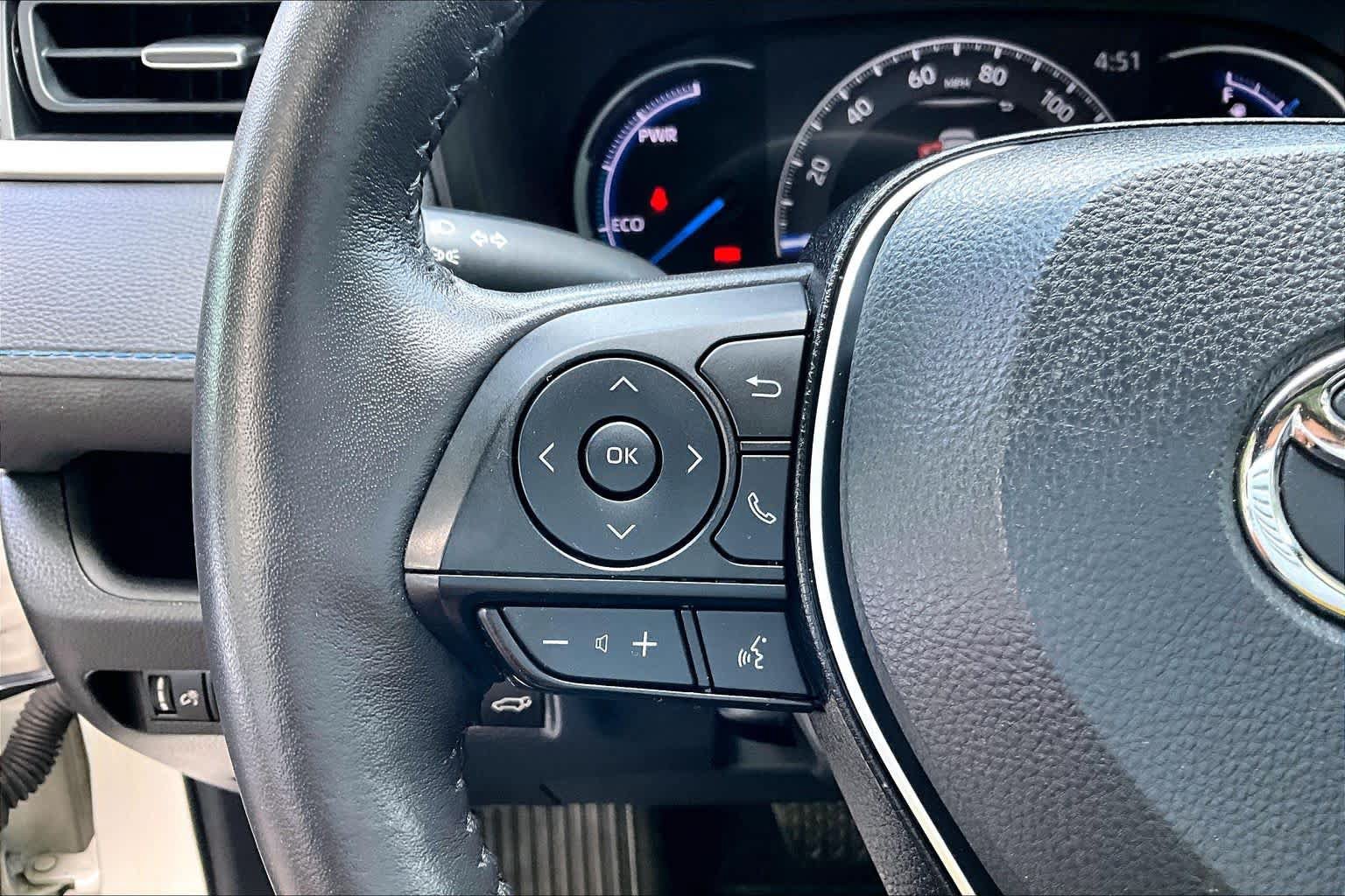 Certified 2022 Toyota RAV4 XSE AWD/4WD image 23