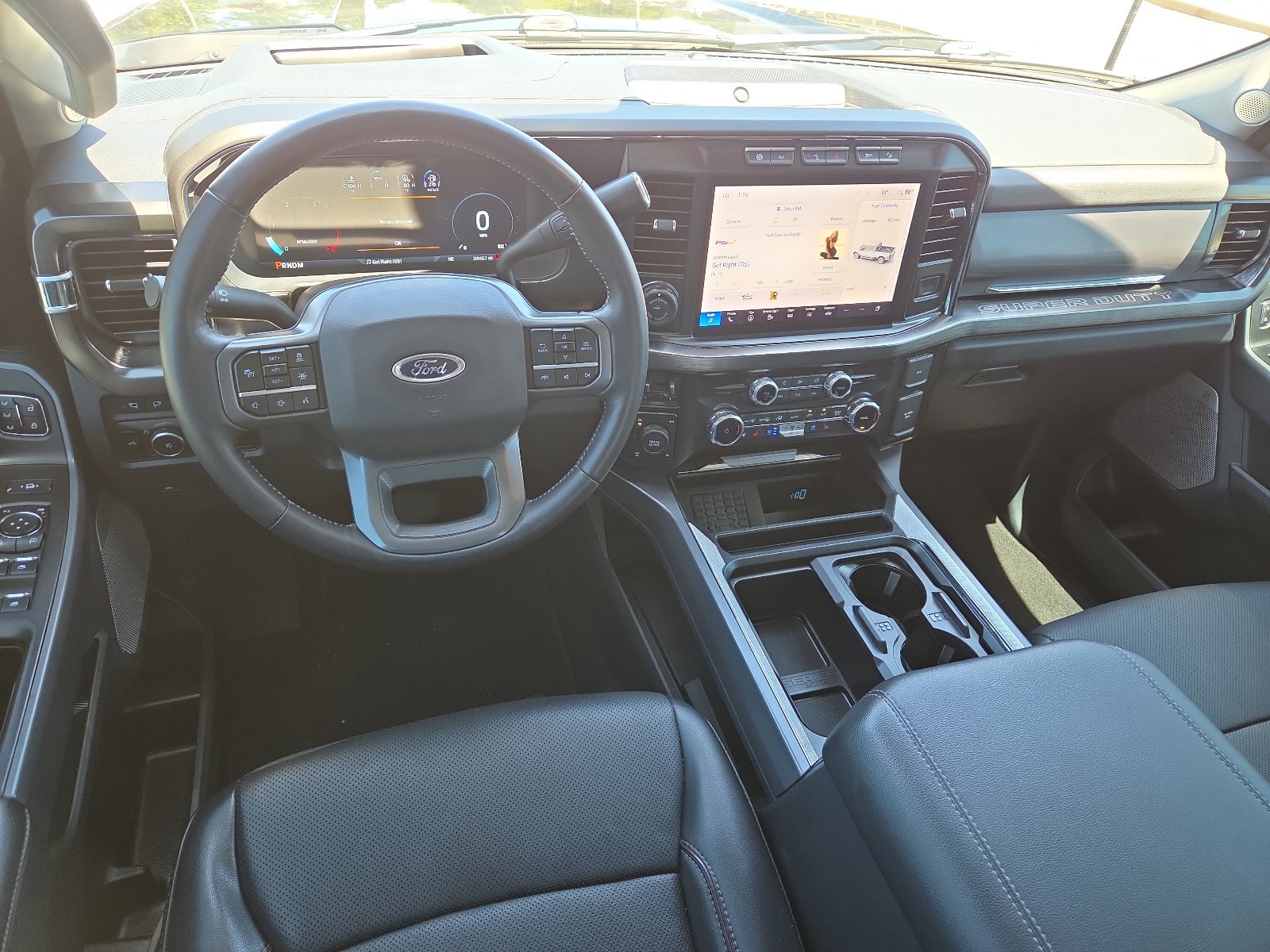 Used 2024 Ford F250 Lariat w/ Lariat Ultimate Package AWD/4WD image 10