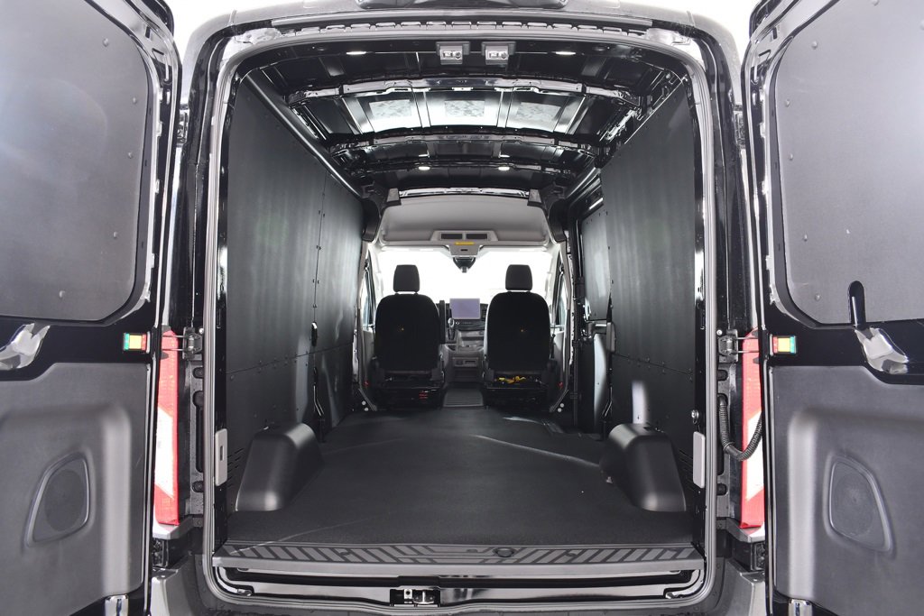 New 2026 Ford Transit 250 148 Medium Roof Extended AWD image 20