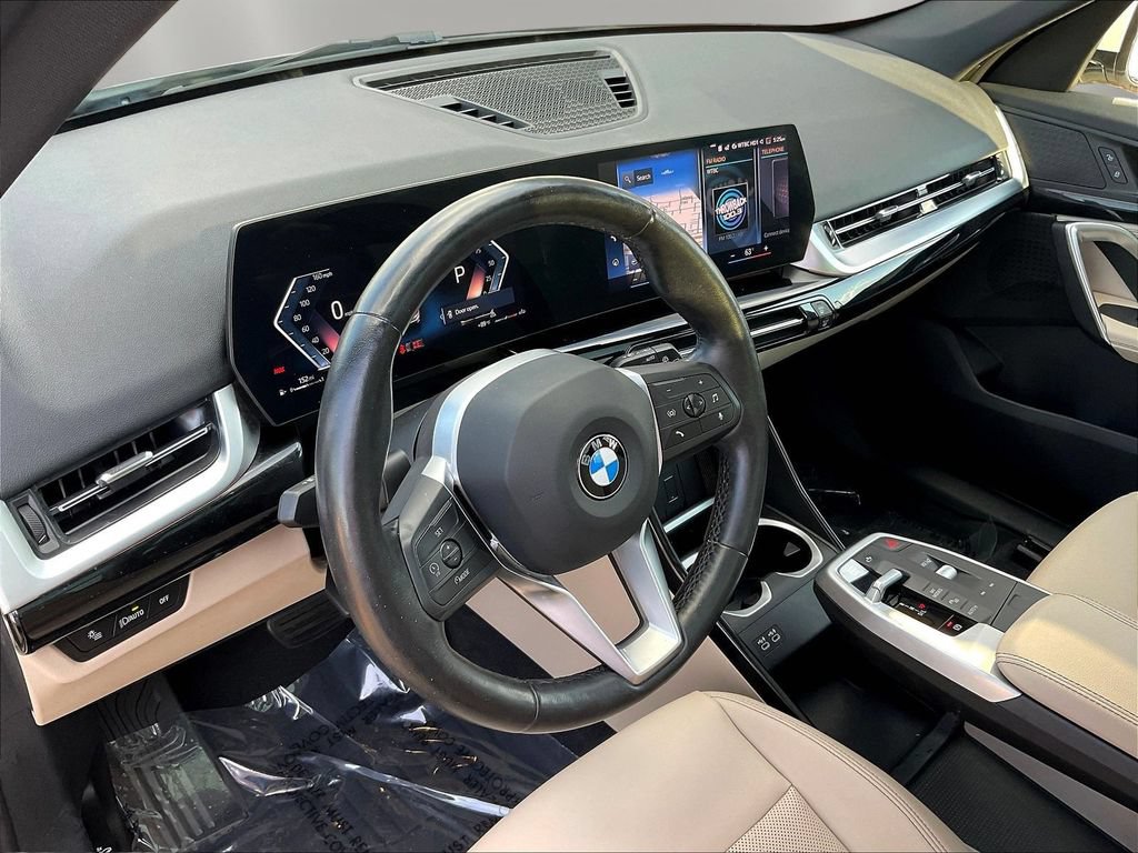 Used 2023 BMW X1 xDrive28i w/ Convenience Package AWD/4WD image 17