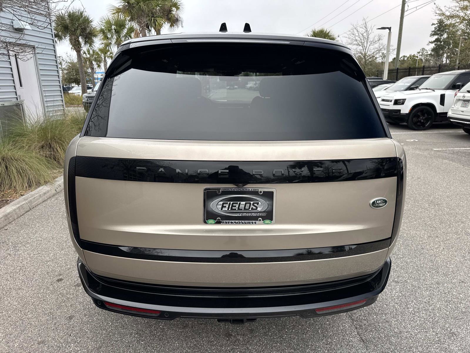 Certified 2023 Land Rover Range Rover Autobiography AWD/4WD image 7