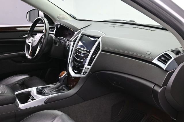 Used 2016 Cadillac SRX Luxury w/ Driver Awareness Package AWD/4WD image 27