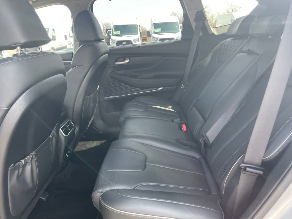 Used 2023 Hyundai Santa Fe Limited image 23