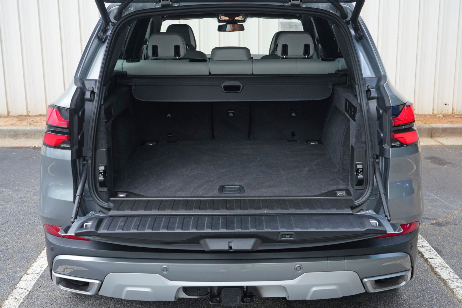 Used 2024 BMW X5 sDrive40i w/ Premium Package RWD image 10